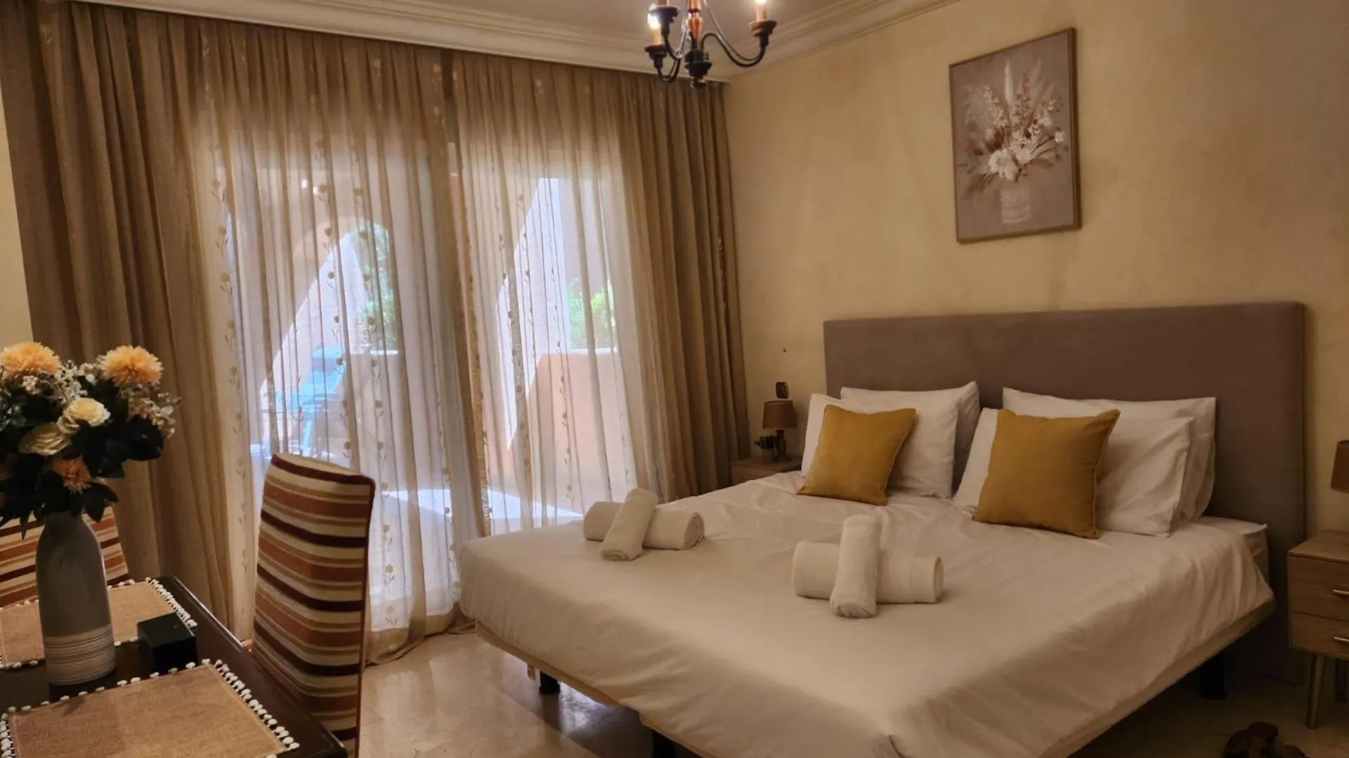 Apartment Luxury 2 Bedroom Apartment, Sierra Blanca, Marbella